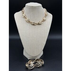 VINTAGE CROWN TRIFARI 30'S/50'S GOLD TONE CHAIN CHOKER NECKLACE BRACELET SET